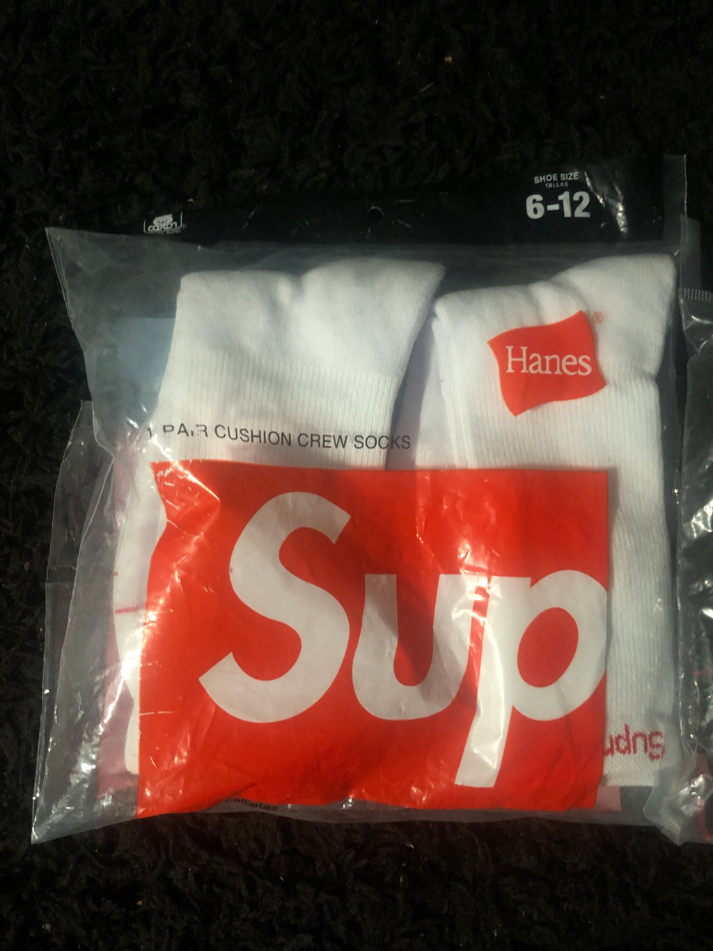 Supreme X Hanes socks