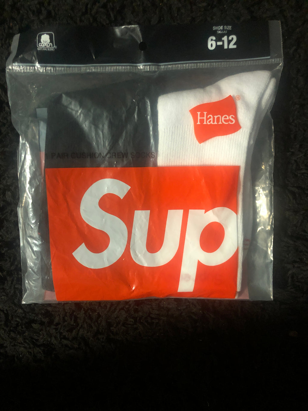 Supreme X Hanes socks