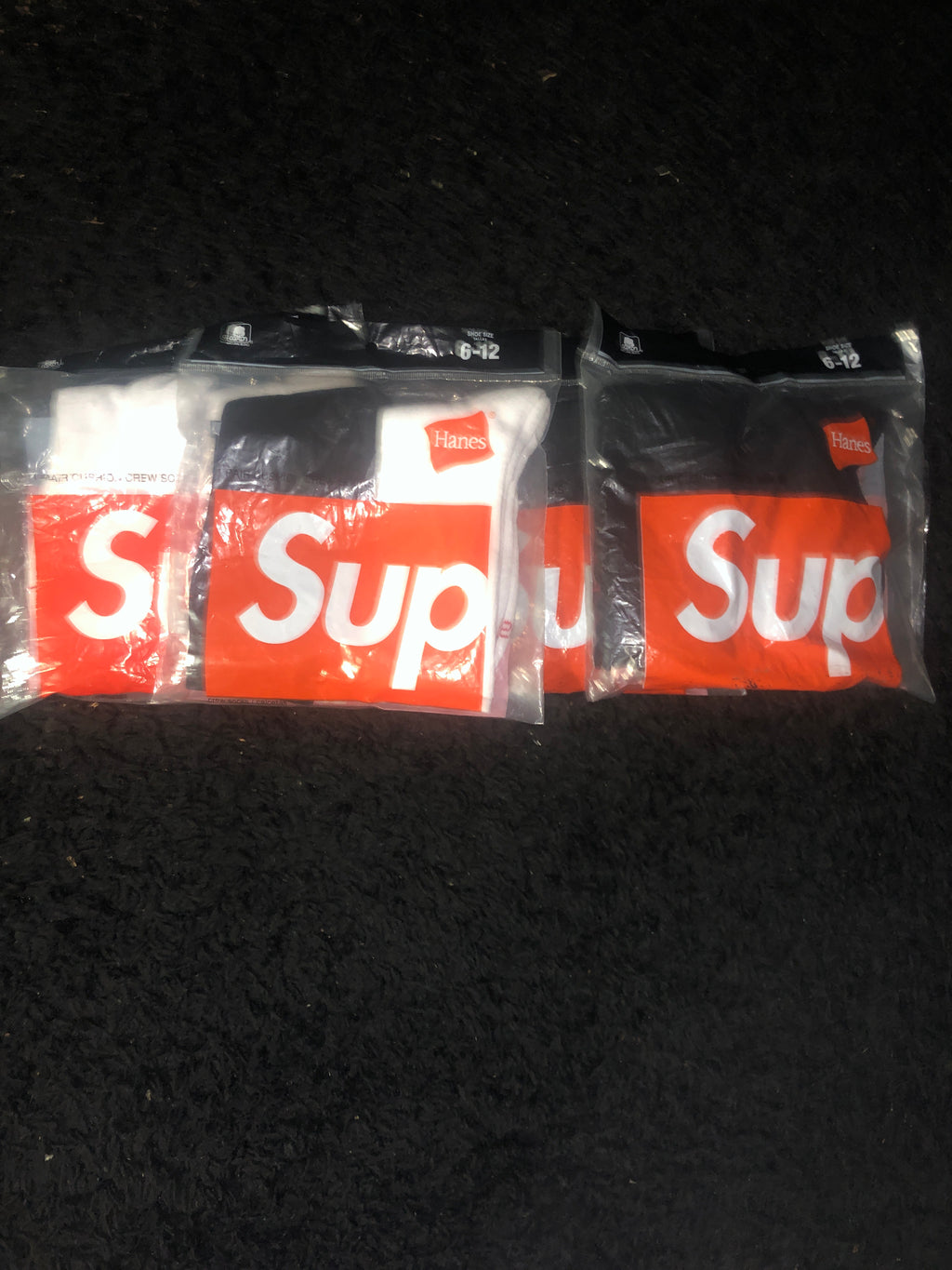 Supreme X Hanes socks